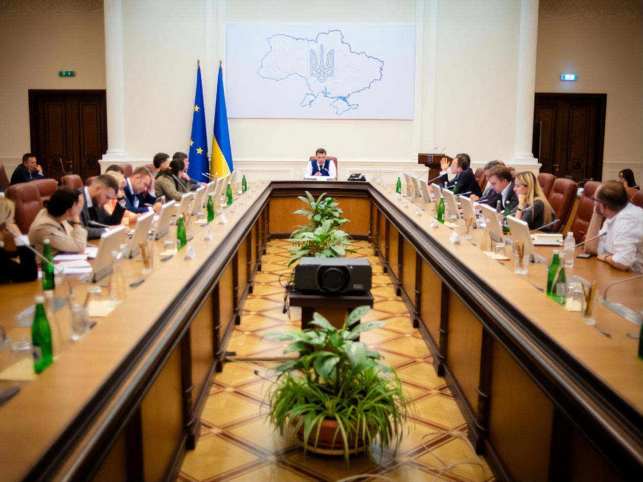 Кабмін підтримав подання президента