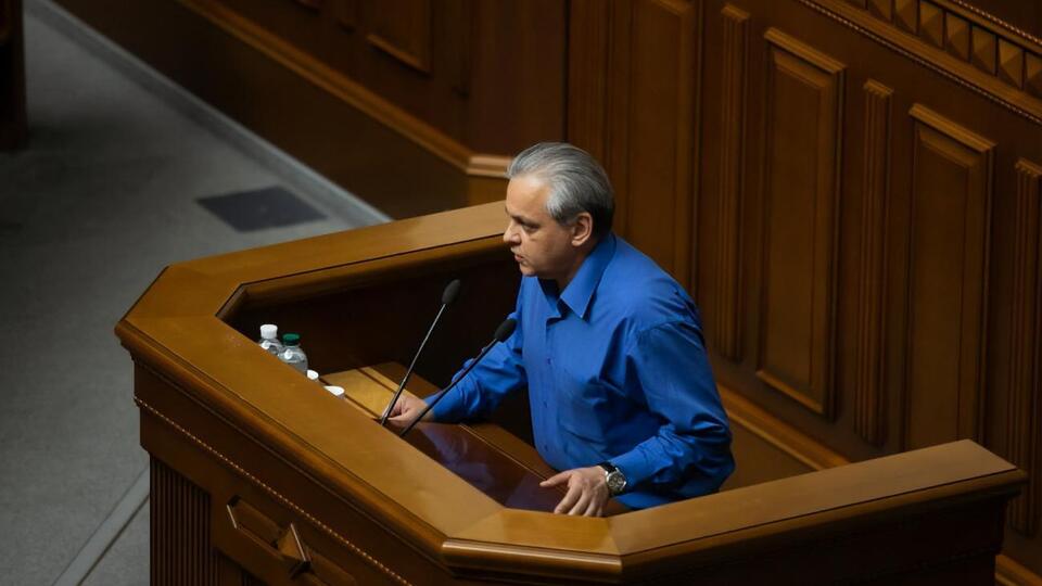 Біля кожного президента завжди є хлопець, який вважає, що схопив Бога за бороду