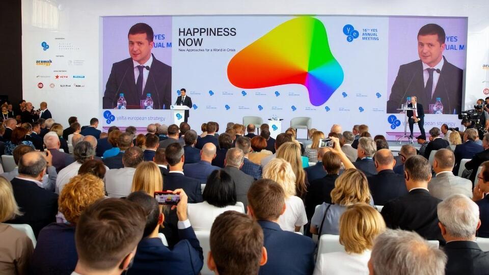 13 сентября Зеленский принял участие в форуме YES