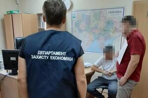 13 вересня поліція проводила обшуки в міськраді