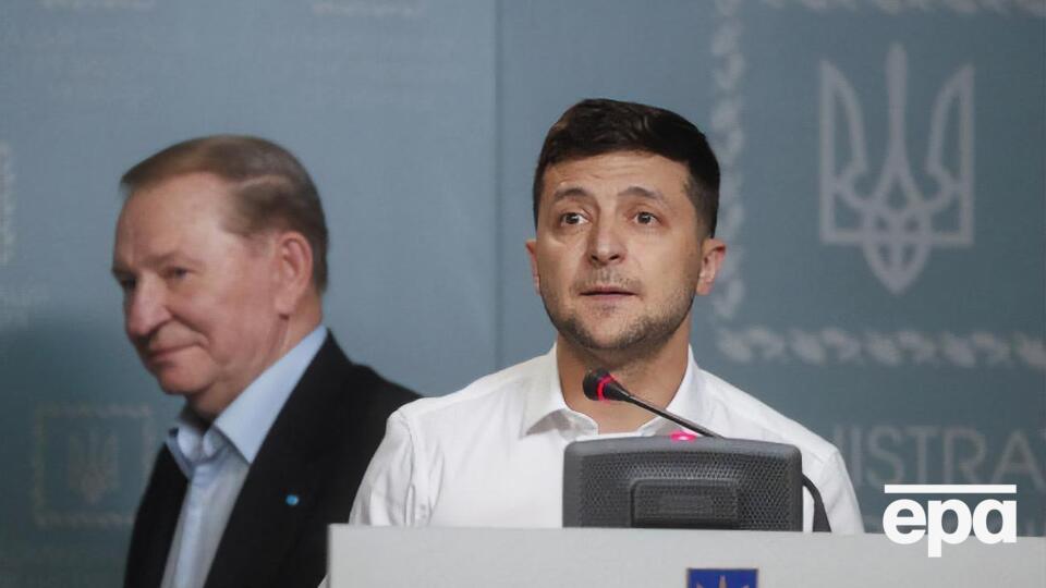 Кучма: Зеленському буде важко – він буде один проти трьох осіб