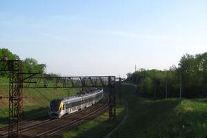 Мужчину сбил поезд "Одесса – Перемышль"