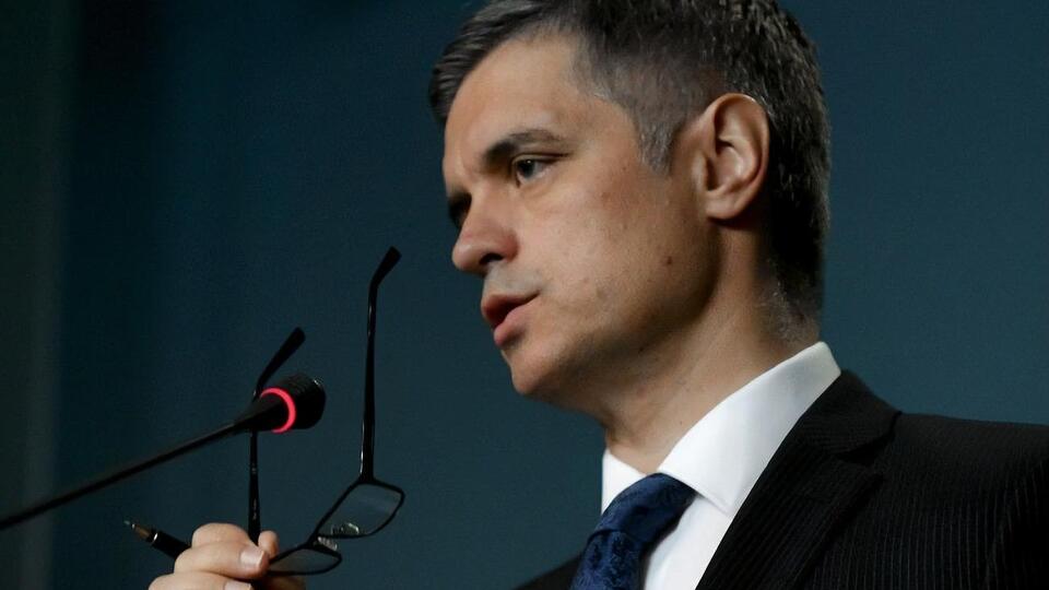 Пристайко: В Минских договоренностях написано, что в Украине будет проведена конституционная реформа, в основе которой лежит децентрализация