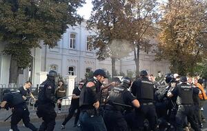 17 учасників сутички на вулиці Римарській доправили у відділення поліції