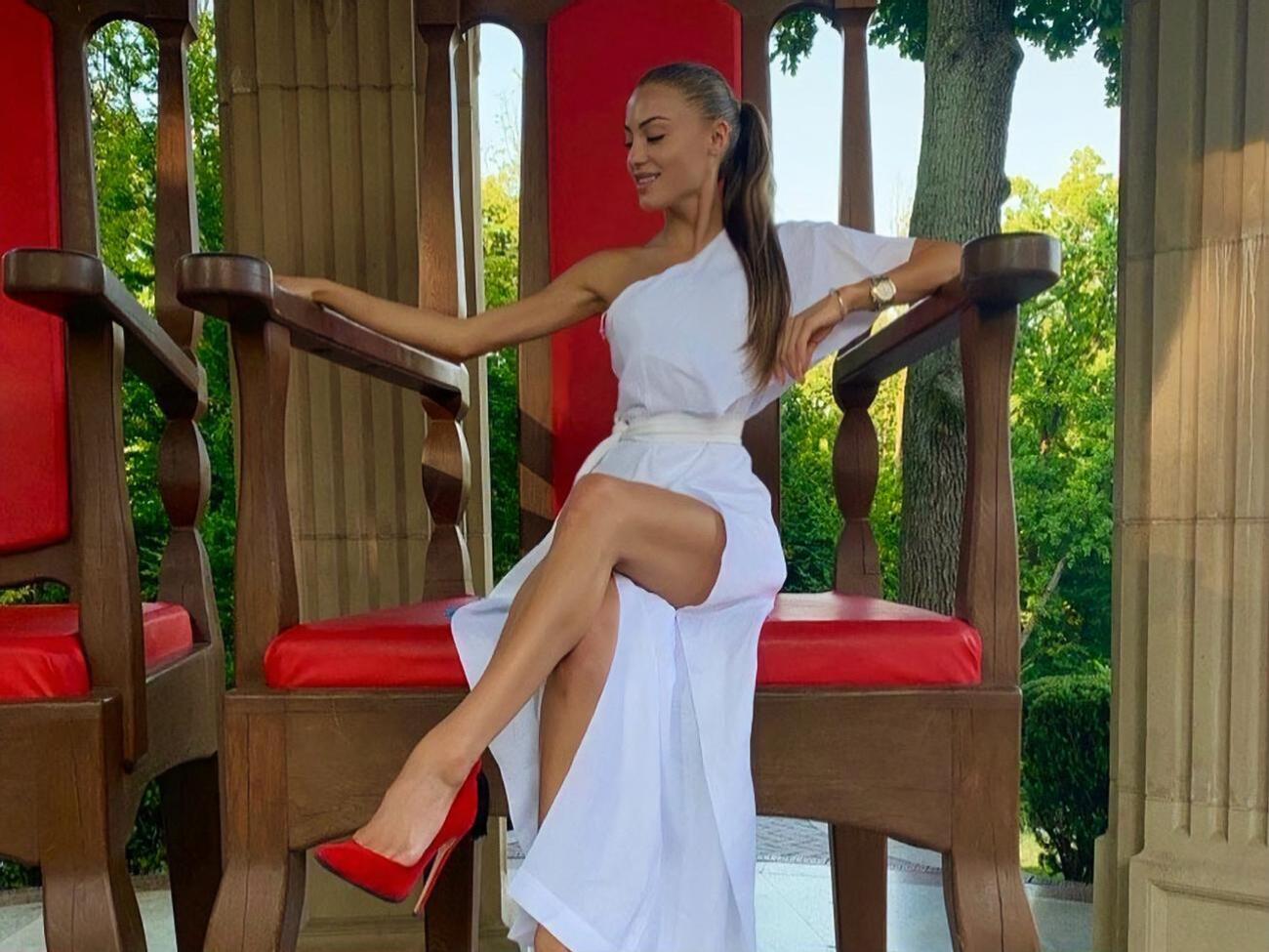 Паше 24 года, ее рост&nbsp;&ndash; 174 см