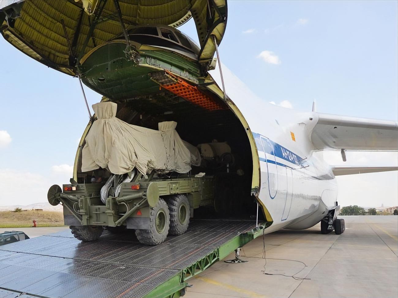 С-400 доставлялись на авиабазу Мюртед близ Анкары