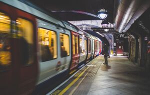 Стрельба в метро произошла 13 сентября