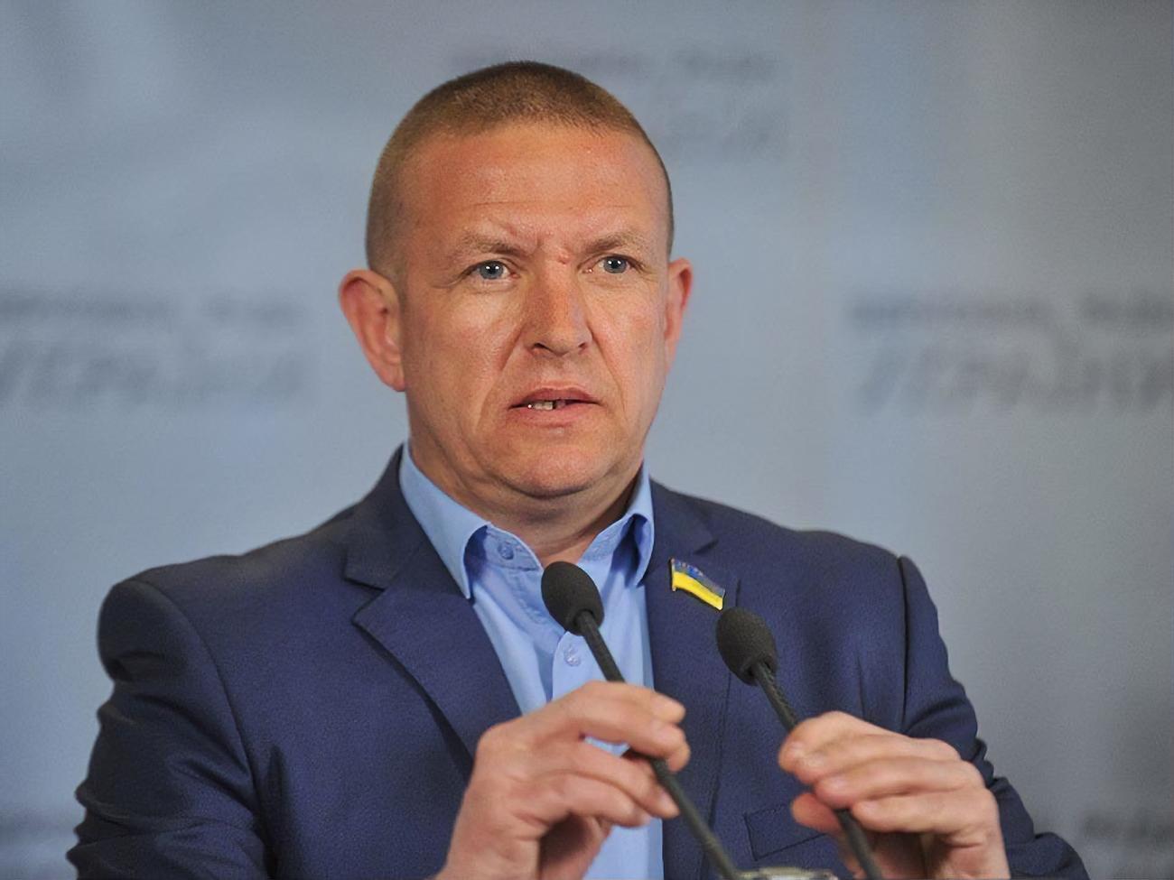 Михаил Бондарь: В результате этой коррупционной схемы наносится вред интересам государства
