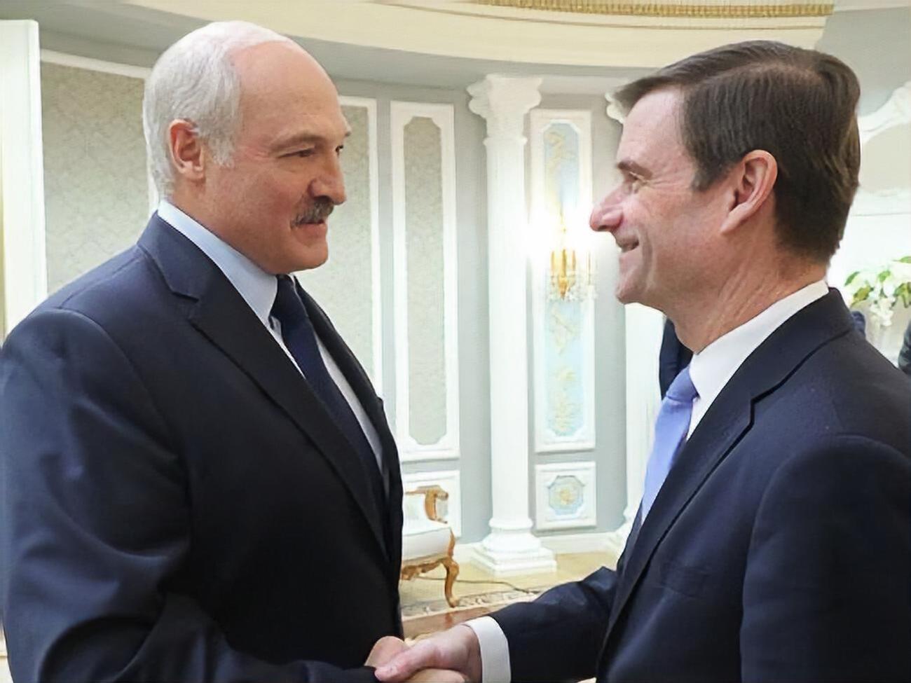 На зустрічі з Гейлом Лукашенко порушив тему війни в Україні