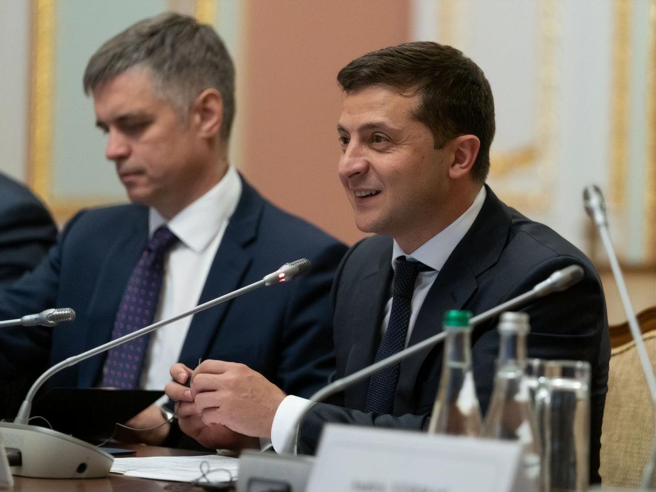 Зеленський доручив Баканову взяти участь у розслідуванні підпалу будинку Гонтаревої