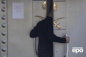 Телеканал сообщил, что саудовские спецслужбы искали "жучки" в здании Генконсульства