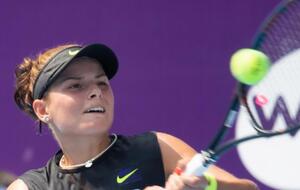 Завацкая впервые сыграла против Кенин
