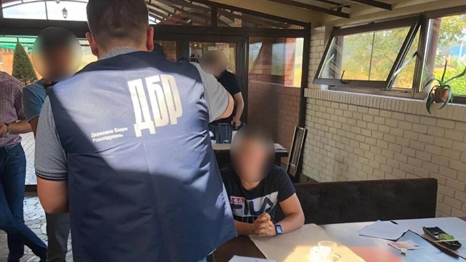 Співробітників митниці повідомили про підозру