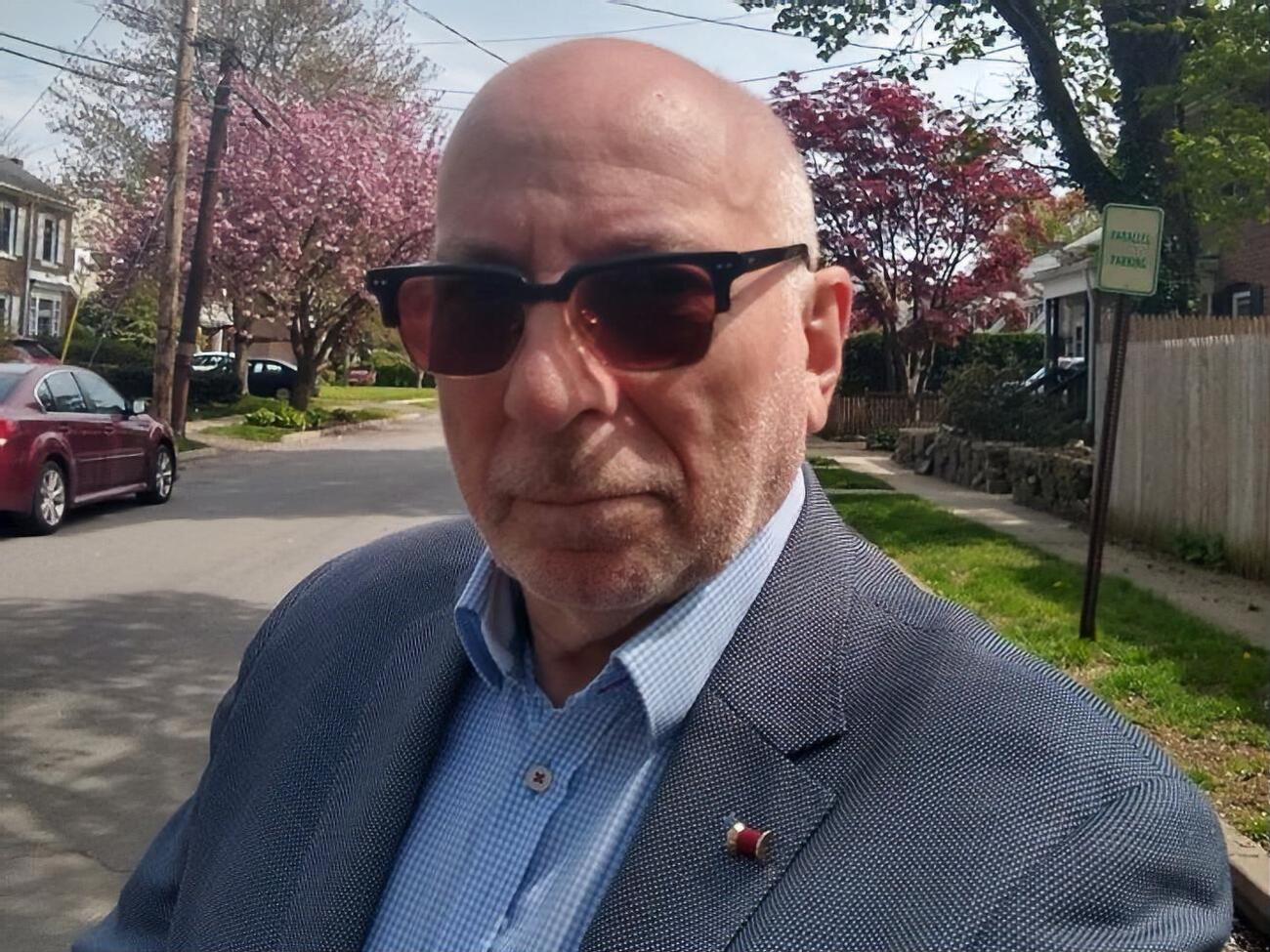 Мамін емігрував у США півроку тому