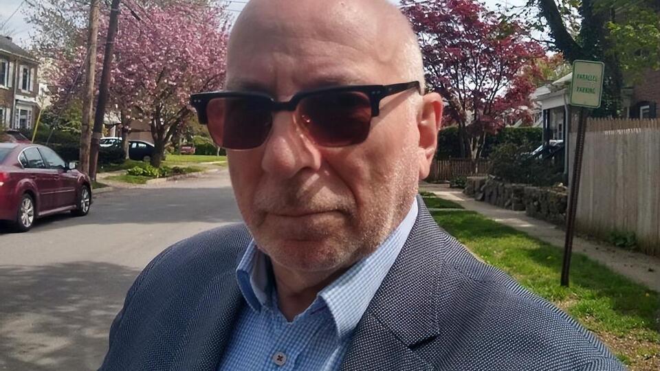 Мамин эмигрировал в США полгода назад