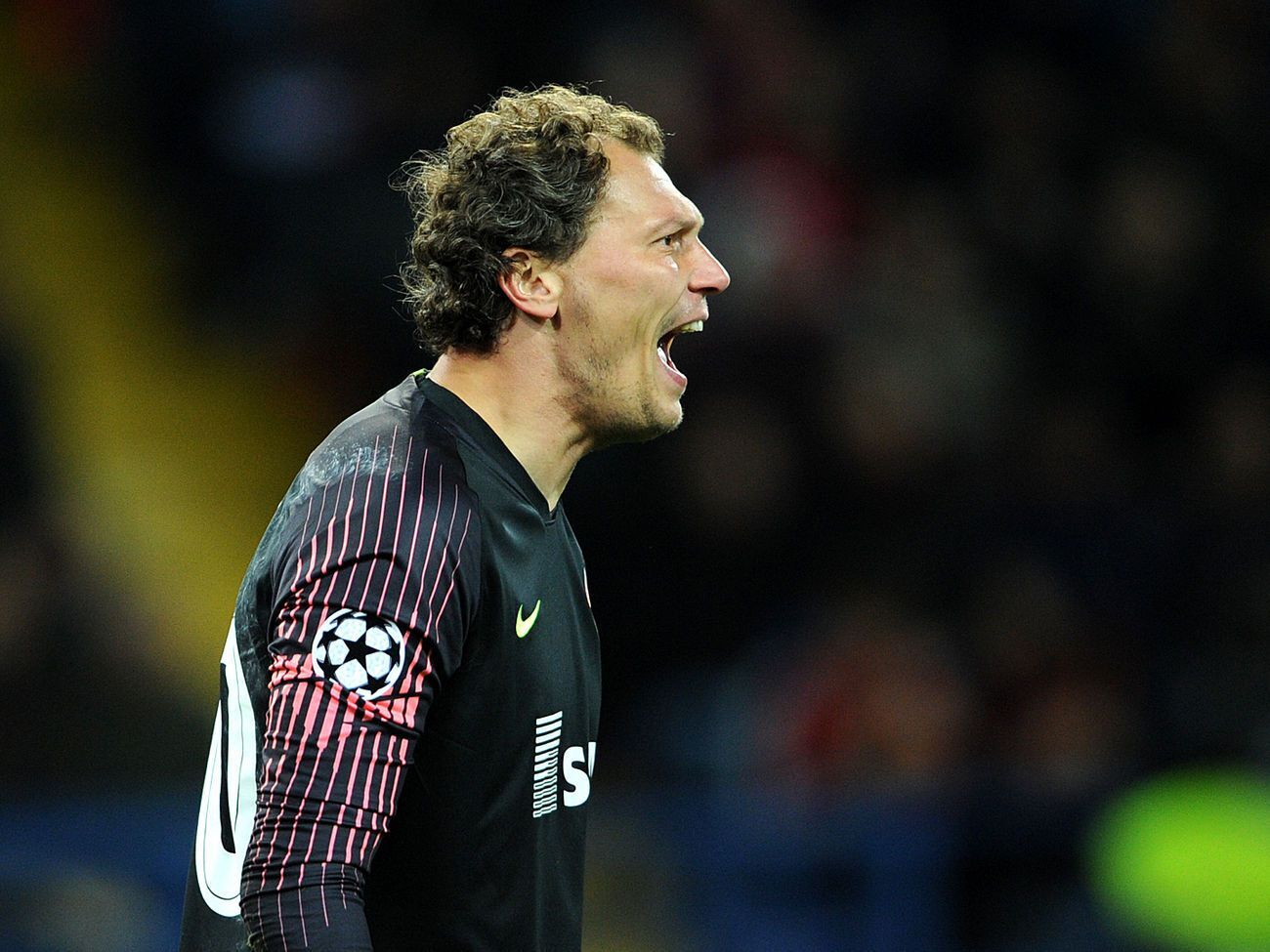 Пятов пропустив три голи від "Манчестер Сіті"