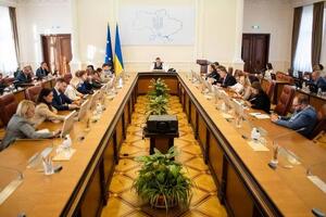 Кабмин одобрил проект соглашения по безвизу с Колумбией 18 сентября