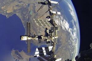 24 августа "Союз МС-14" с российским роботом Федором на борту не смог пристыковаться к модулю "Поиск" Международной космической станции из-за сбоя при сближении и шлюзовании