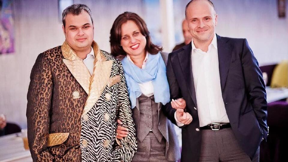 Радуцкий с Людмилой вместе 31 год, у них есть сын Максим (на фото слева)