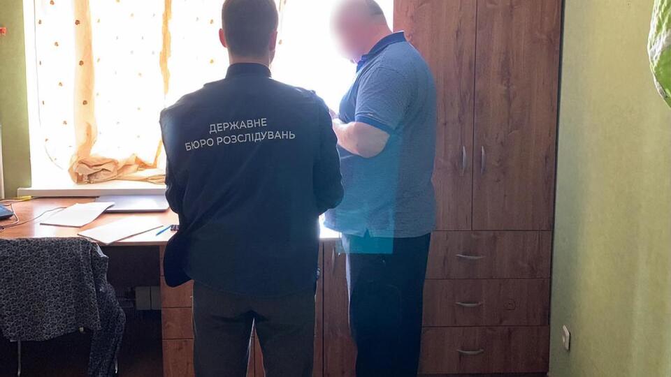 В апреле экс-чиновнику сообщили о подозрении