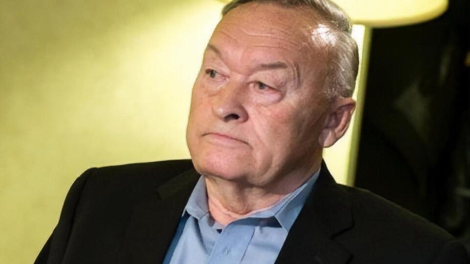 Kalugin: Trump's friendliness towards the current Russian government is somewhat unusual, I would say, for an American President. Somewhat unusual, indeed, and too heartily warm