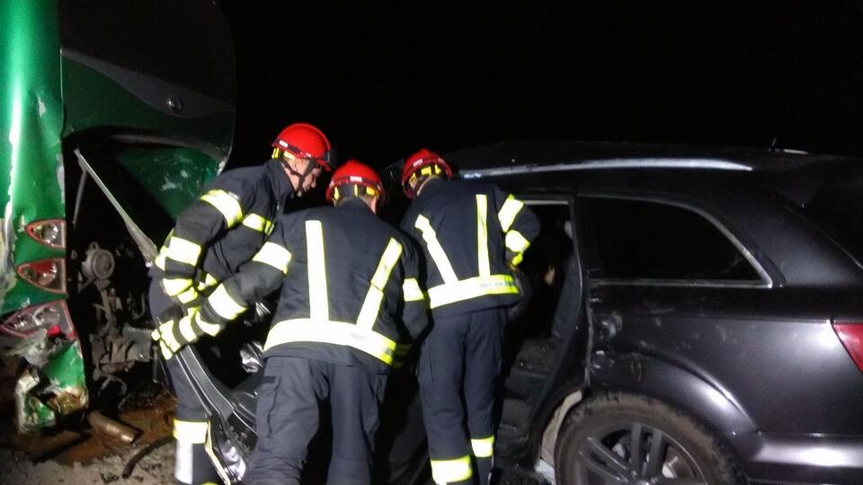 Рятувальники провели деблокування загиблого після аварії