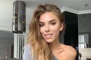 Ассоль училась вместе со своим избранником