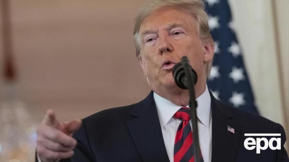 Трамп (на фото) обговорить із Зеленським співпрацю України і США в галузі енергетики і торгівлі