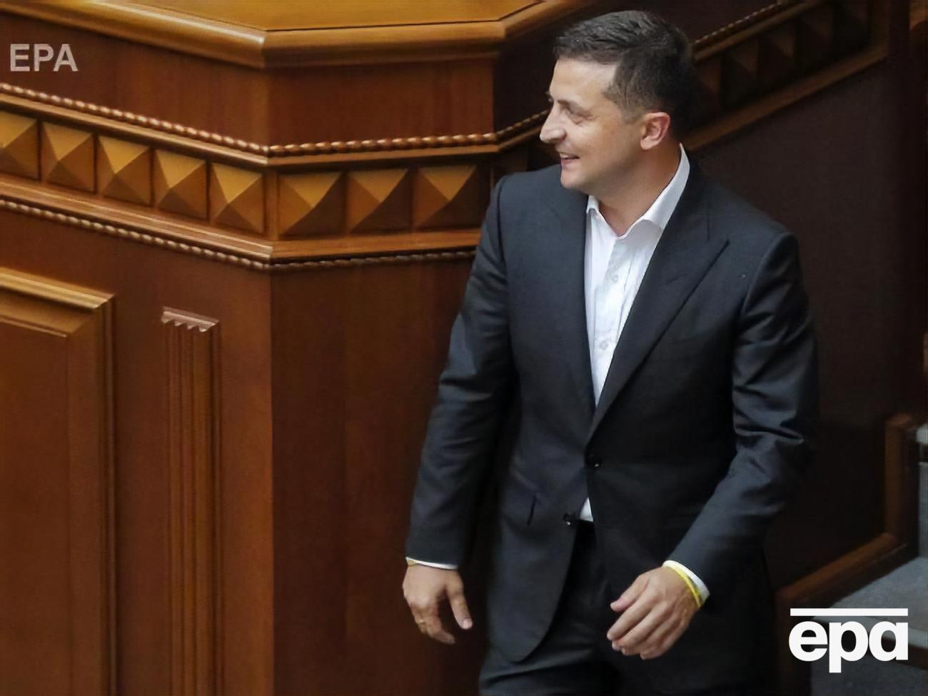 Зеленський зобов'язав Кабмін внести на розгляд Верховної Ради низку законопроєктів до 1 жовтня 2019 року