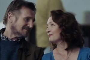 Нісон і Менвілл зіграли подружжя