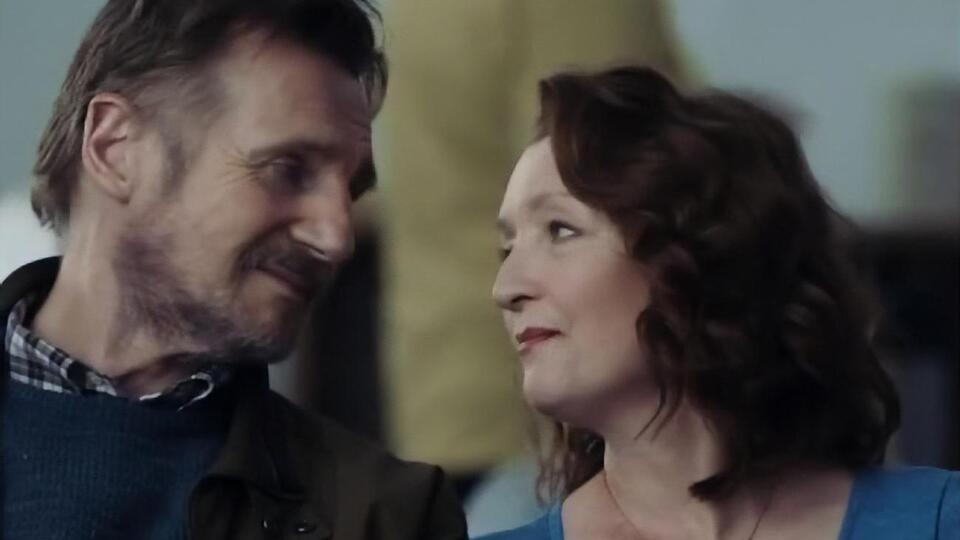 Нисон и Мэнвилл сыграли супругов