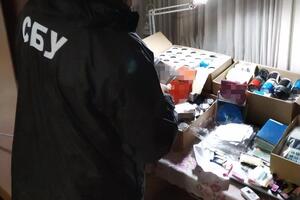 СБУ провела низку обшуків у Києві