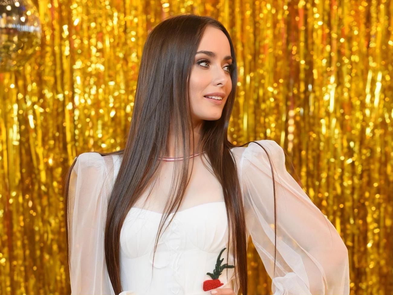 Мишина позировала для издания "Караван историй"