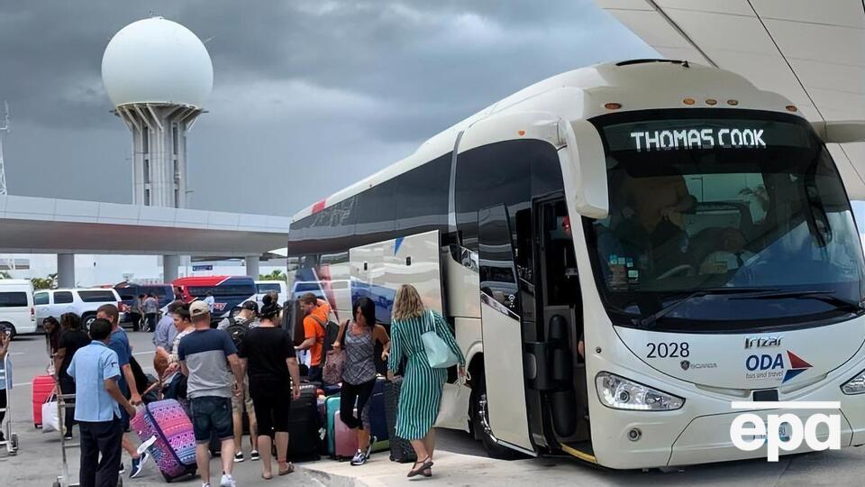 Найбільша репатріація в історії Сполученого Королівства в мирний час пов'язана із крахом фірми Thomas Cook
