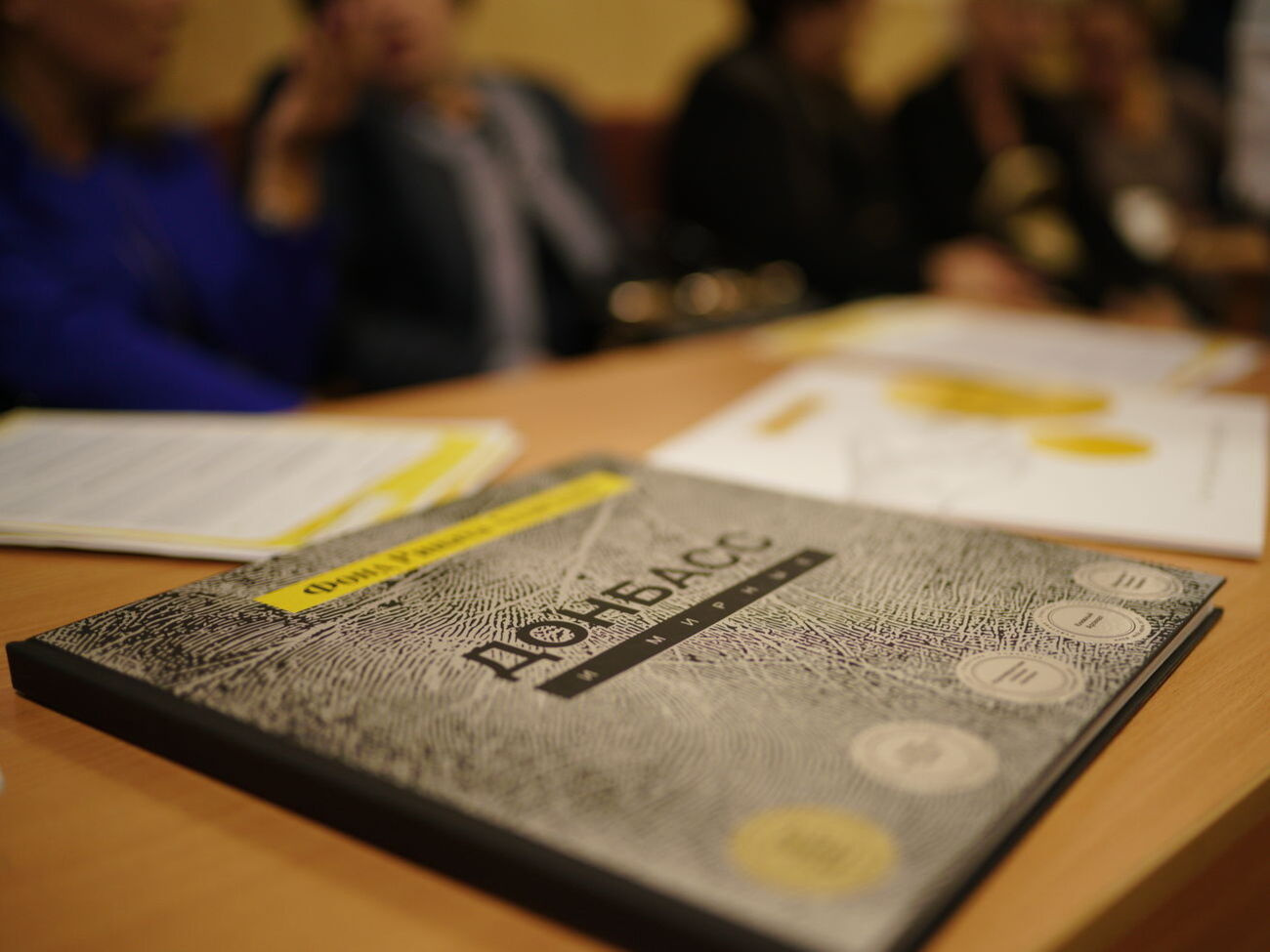 Для фонду важливо зібрати і зберегти історії людей, постраждалих від конфлікту, і артефакти, які для кожного стали символом пережитого