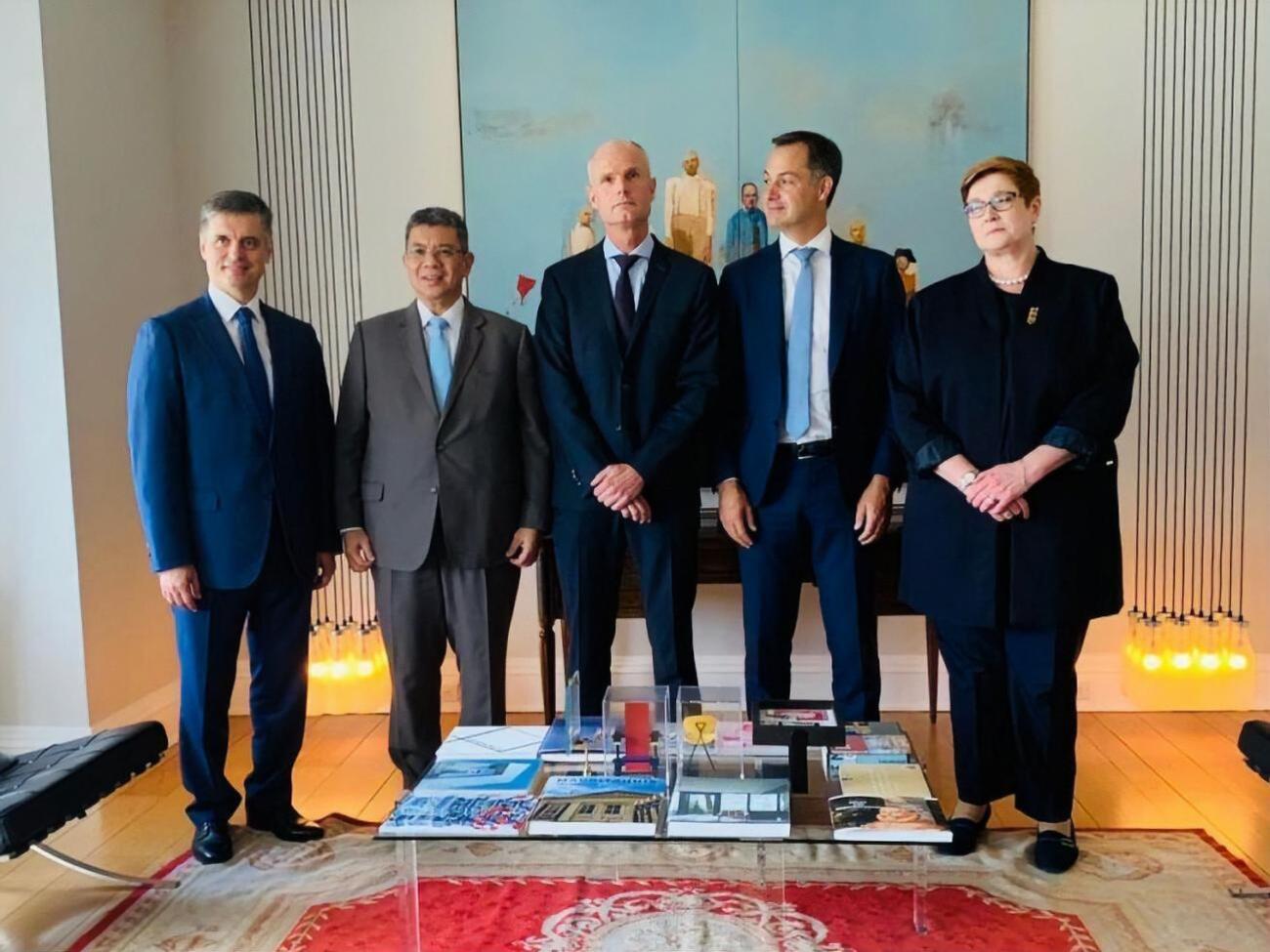 Главы МИД&nbsp;обсудили дальнейшие совместные шаги