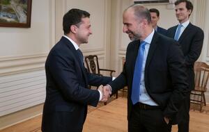 Зеленский проинформировал Хосровшахи о реализации политики реформ, призванной улучшить деловой климат в Украине