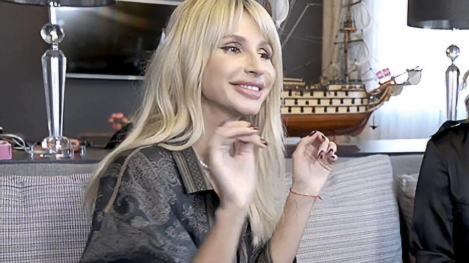 Loboda: Коли на твоєму шляху зустрічається людина, під яку ти можеш прогнутися, із якою ти можеш бути маленькою кішечкою, тобі хочеться нею бути