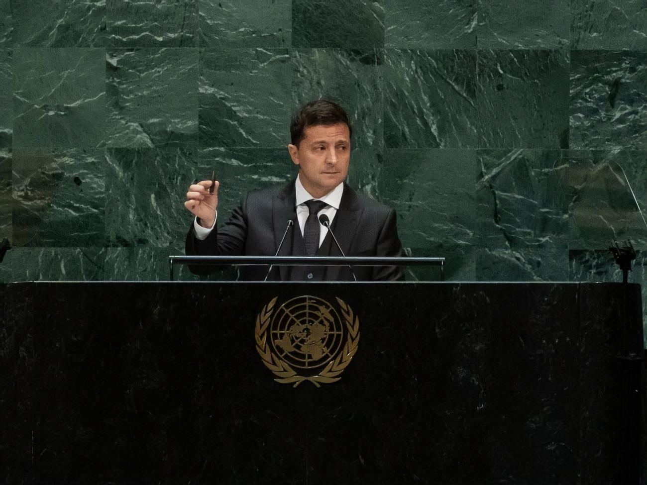 Зеленский:&nbsp;Вот это стоит $10. И к сожалению, сегодня на нашей планете это стоимость человеческой жизни