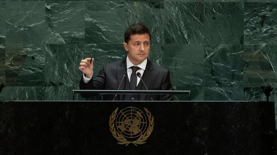 Зеленский: Вот это стоит $10. И к сожалению, сегодня на нашей планете это стоимость человеческой жизни