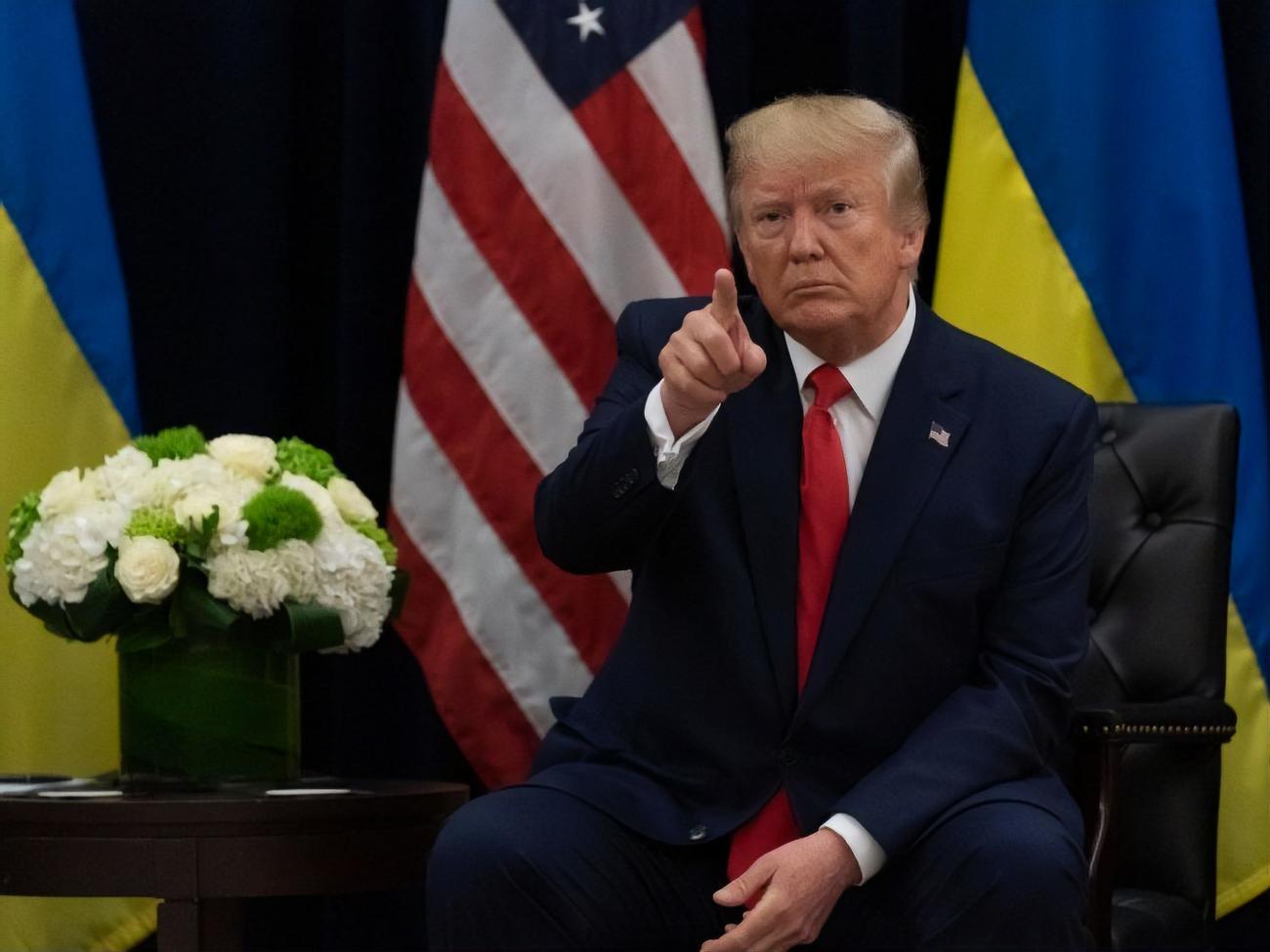 Трамп: Ми продовжимо працювати з Україною