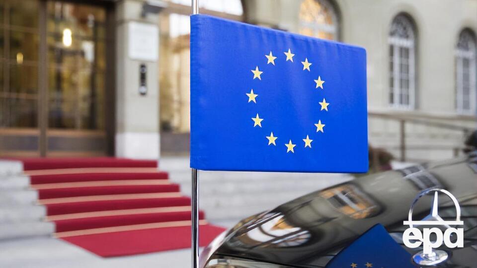 У Євросоюзі зазначили, що Україні допомагають і окремі його члени