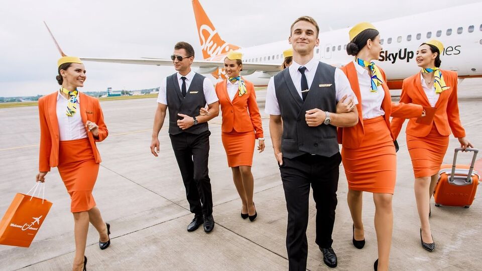 Авіакомпанію SkyUp зареєстрували в Києві в червні 2016 року