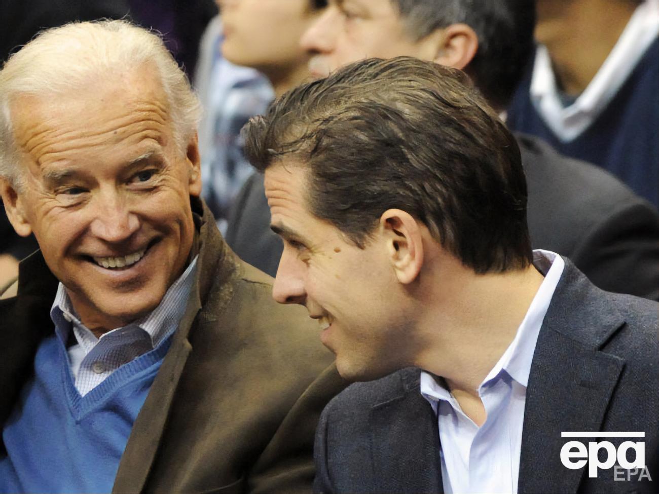 Гантер Байден (праворуч) увійшов до ради директорів Burisma Group, яку пов'язують зі Злочевським у 2014 році