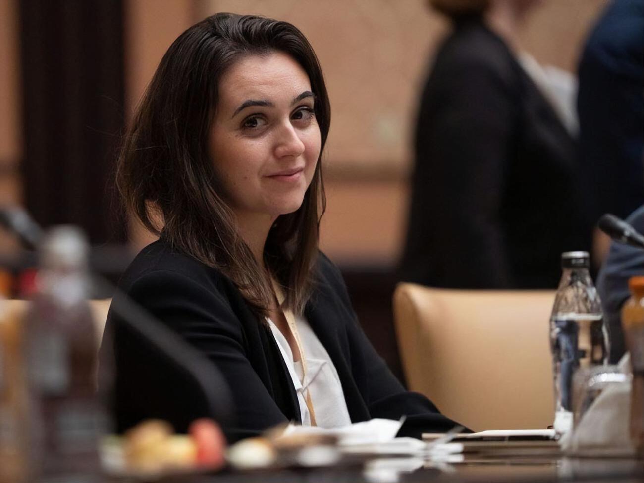 Журналисты критикуют работу Мендель