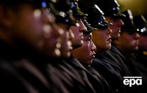 Полицейские стреляли в мужчину несколько раз