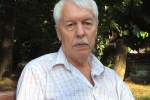 В начале сентября Мешков перенес инсульт