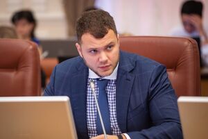 Криклий считает, что порты можно передавать в частные руки, а акваторию нет