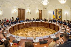 Зеленський 2 вересня провів зустріч з урядом, керівниками Верховної Ради і правоохоронних органів