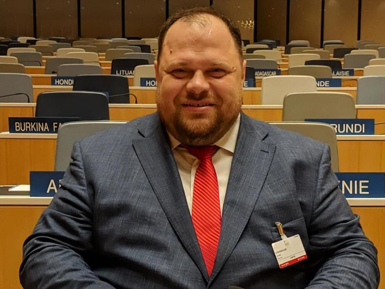 Стефанчук відповів на запитання журналістів у кулуарах Ради